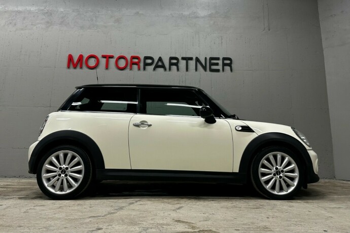 mini-cooper-diesel-2011-big-8