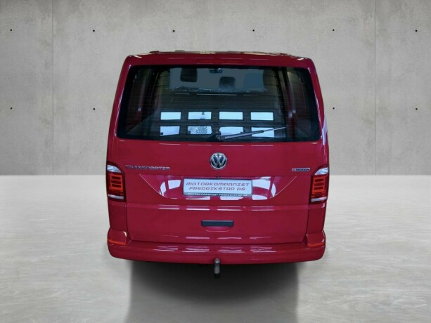 volkswagen-transporter-diesel-2019-big-10