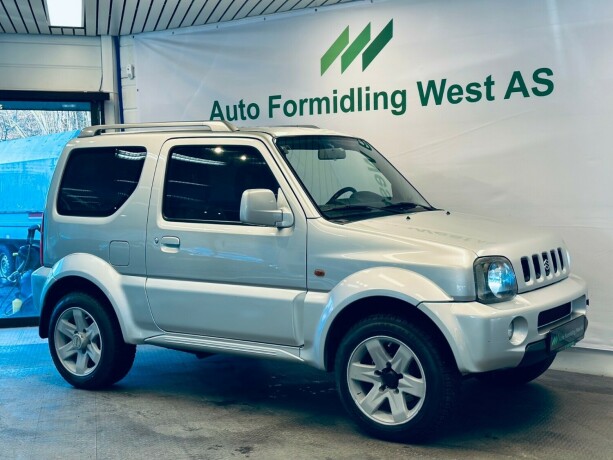 suzuki-jimny-bensin-2004-big-9