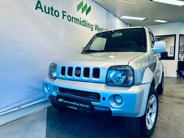 suzuki-jimny-bensin-2004-big-2