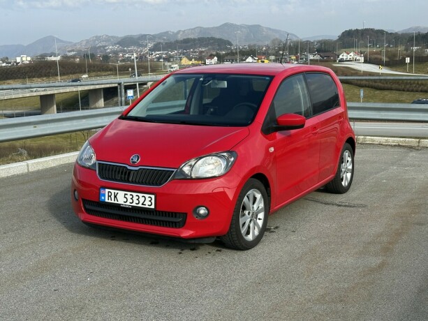 skoda-citigo-bensin-2013-big-0