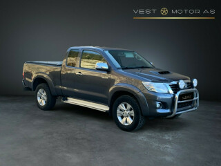 Toyota | HiLux | Diesel | 2014