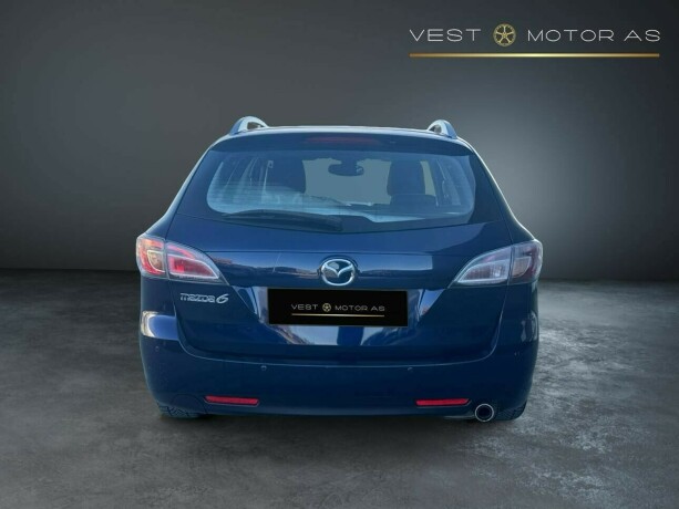 mazda-6-diesel-2010-big-5