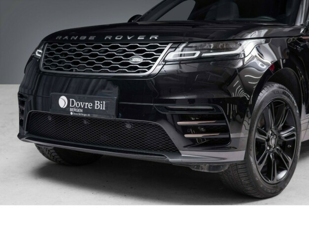 land-rover-range-rover-velar-bensin-2018-big-4