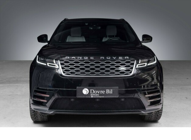 land-rover-range-rover-velar-bensin-2018-big-7