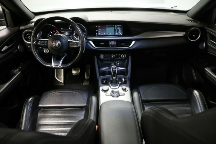 alfa-romeo-stelvio-diesel-2021-big-6