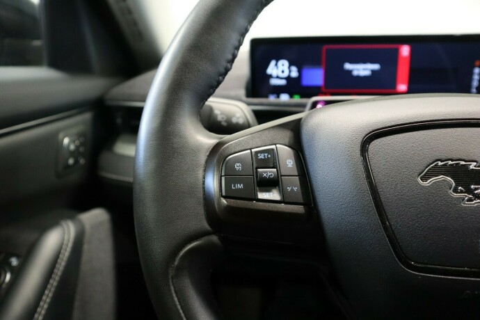 ford-mustang-mach-e-elektrisitet-2021-big-23