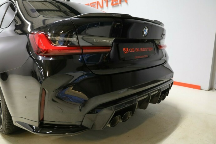 bmw-m3-bensin-2024-big-4