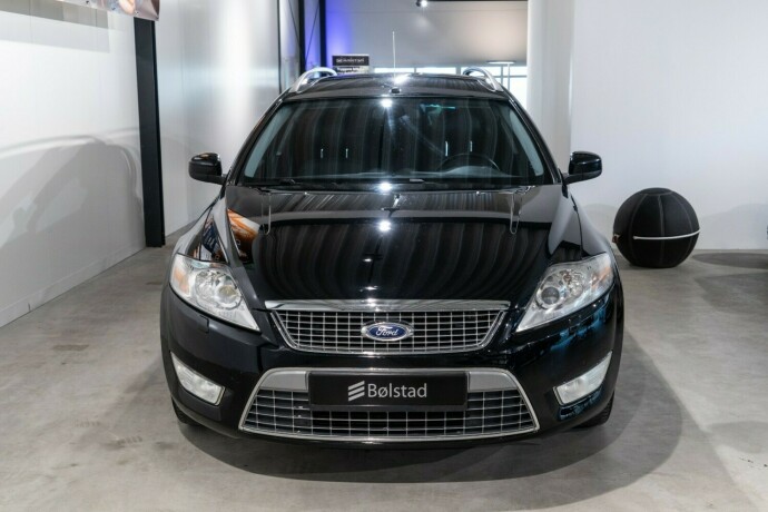 ford-mondeo-diesel-2010-big-1