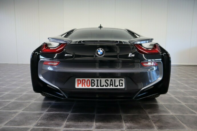 bmw-i8-elektrisitetbensin-2017-big-14