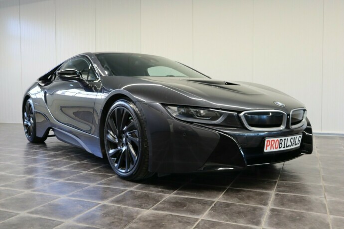 bmw-i8-elektrisitetbensin-2017-big-8