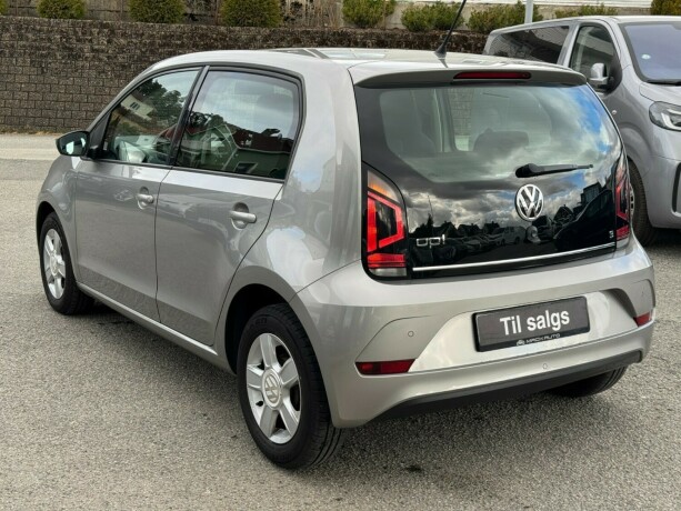 volkswagen-up-bensin-2018-big-5