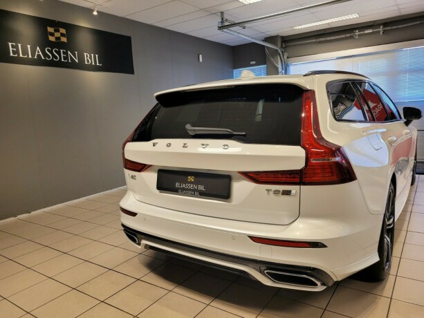 volvo-v60-elektrisitetbensin-2020-big-5