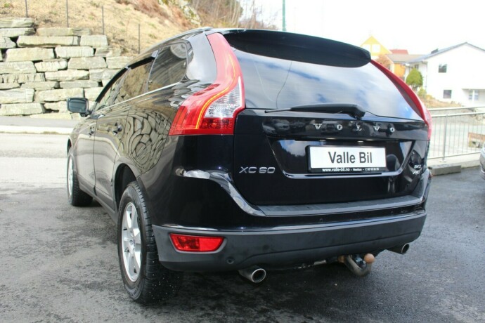 volvo-xc-60-diesel-2010-big-2