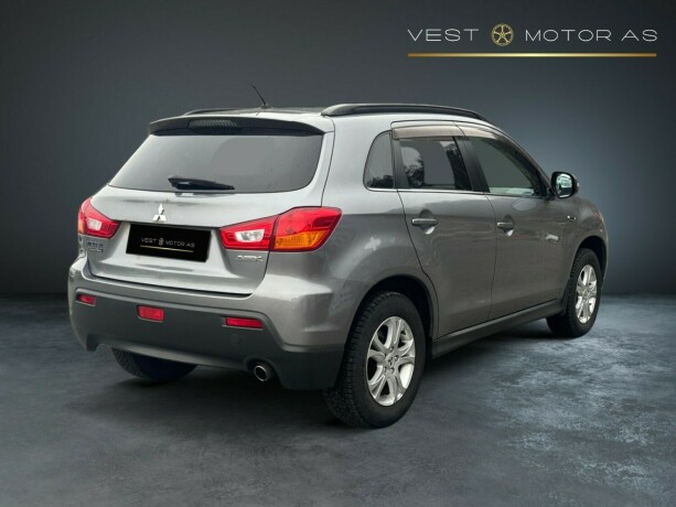 mitsubishi-asx-diesel-2011-big-7