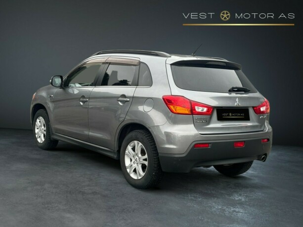 mitsubishi-asx-diesel-2011-big-4