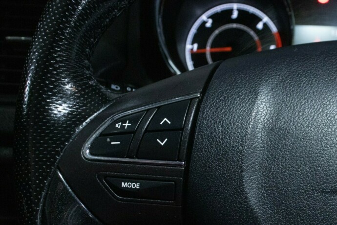 citroen-c4-aircross-diesel-2013-big-22