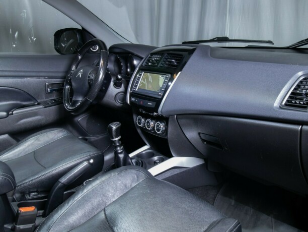 citroen-c4-aircross-diesel-2013-big-18