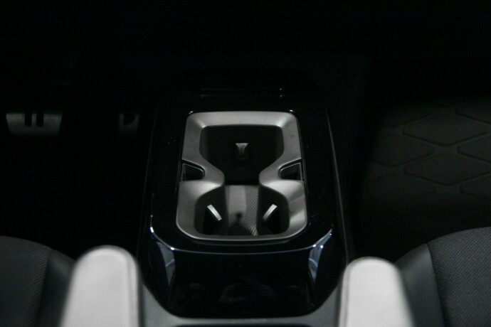 volkswagen-id5-gtx-elektrisitet-2023-big-10