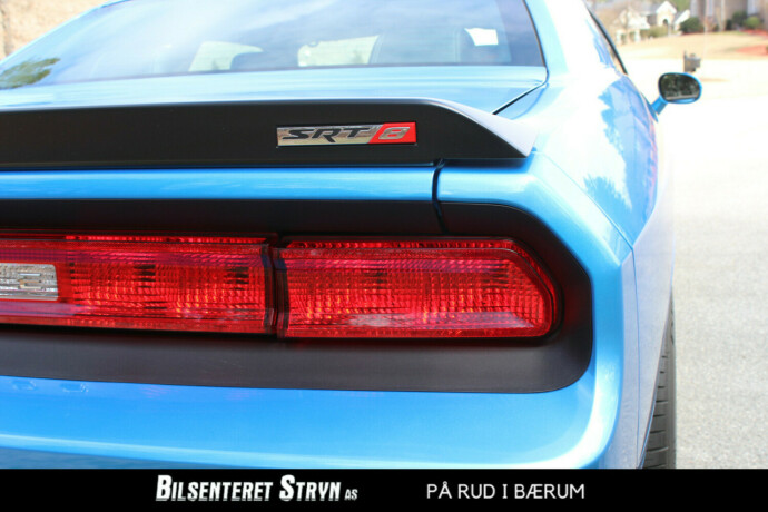 dodge-challenger-bensin-2009-big-13