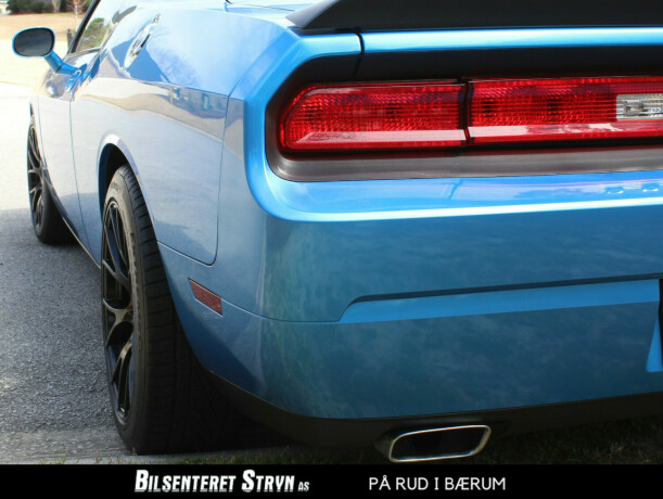 dodge-challenger-bensin-2009-big-14