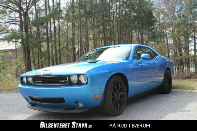 dodge-challenger-bensin-2009-big-28