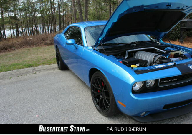 dodge-challenger-bensin-2009-big-18