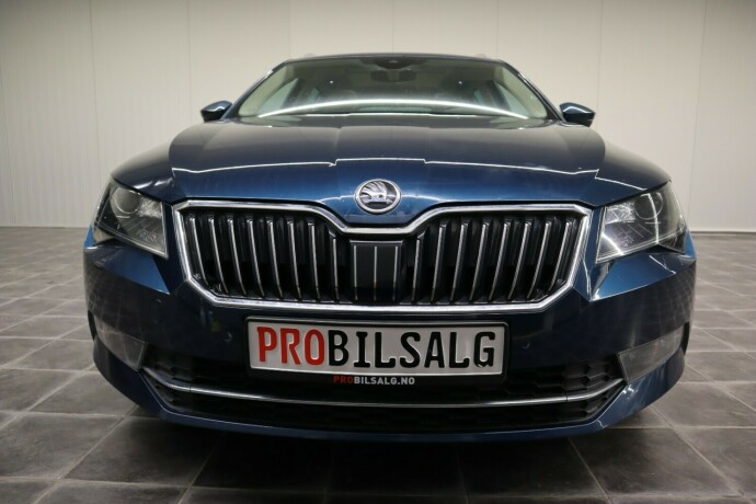 skoda-superb-diesel-2016-big-11