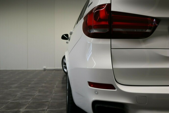 bmw-x5-elektrisitetbensin-2017-big-9