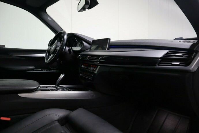 bmw-x5-elektrisitetbensin-2017-big-24