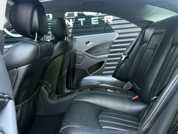 mercedes-benz-cls-bensin-2009-big-31