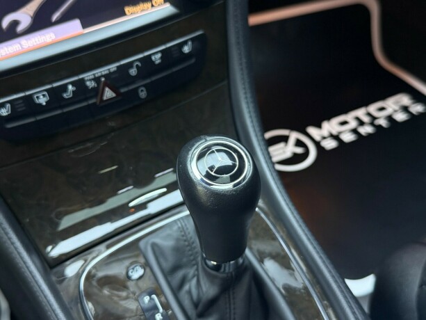mercedes-benz-cls-bensin-2009-big-26