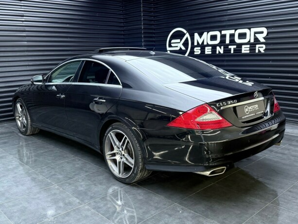 mercedes-benz-cls-bensin-2009-big-1