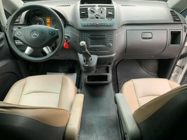 mercedes-benz-vito-diesel-2013-big-12