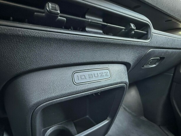 volkswagen-id-buzz-elektrisitet-2023-big-24