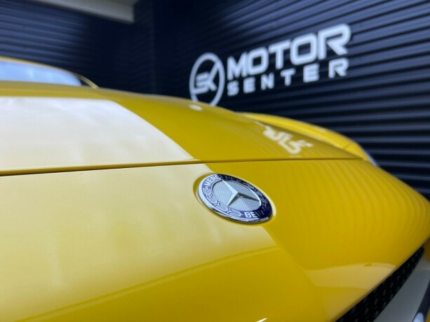 mercedes-benz-amg-gt-s-bensin-2015-big-3