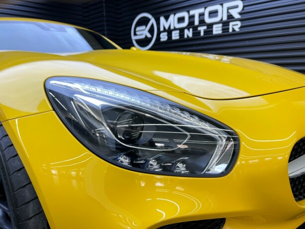 mercedes-benz-amg-gt-s-bensin-2015-big-2
