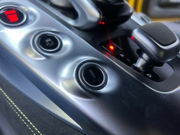 mercedes-benz-amg-gt-s-bensin-2015-big-32