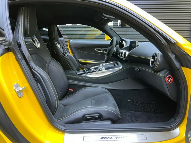 mercedes-benz-amg-gt-s-bensin-2015-big-37