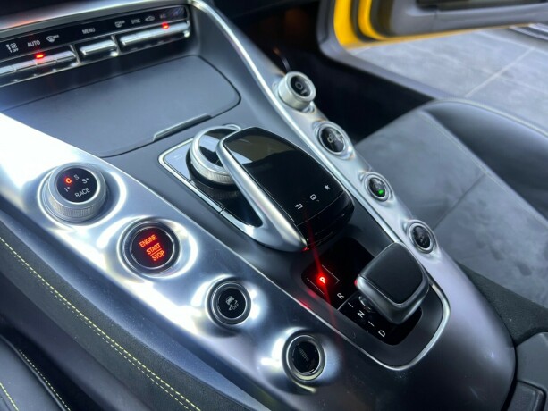 mercedes-benz-amg-gt-s-bensin-2015-big-29