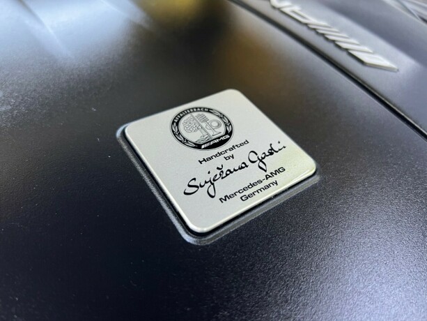 mercedes-benz-amg-gt-s-bensin-2015-big-35