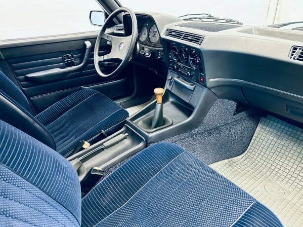 bmw-7-serie-bensin-1978-big-15