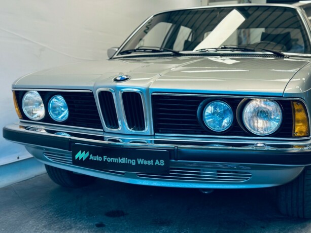 bmw-7-serie-bensin-1978-big-3