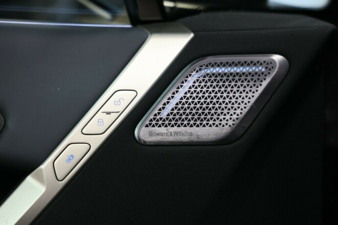 bmw-ix-xdrive-50-elektrisitet-2022-big-6
