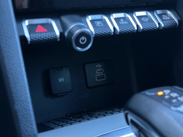 volkswagen-amarok-diesel-2023-big-23