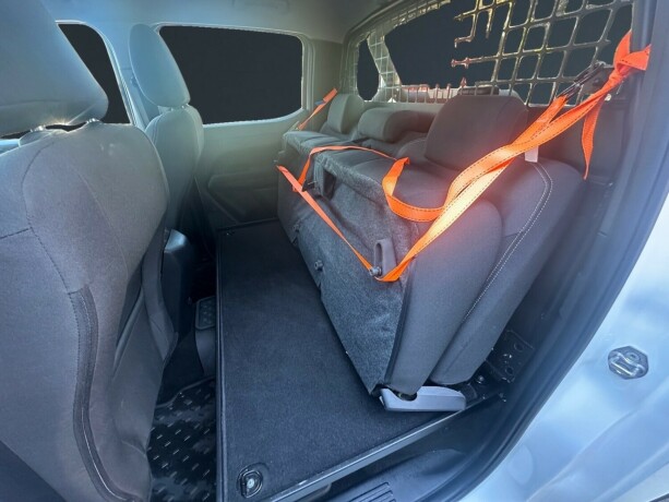 volkswagen-amarok-diesel-2023-big-11