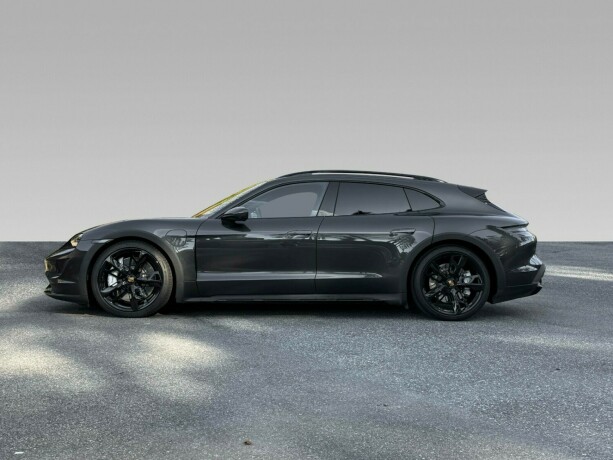 porsche-taycan-cross-turismo-elektrisitet-2022-big-9