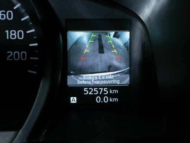 nissan-nv200-diesel-2015-big-23