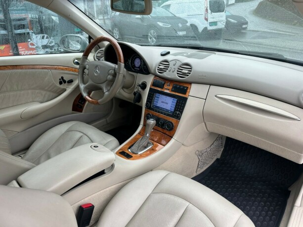 mercedes-benz-clk-bensin-2005-big-10
