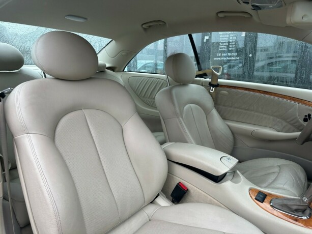 mercedes-benz-clk-bensin-2005-big-9